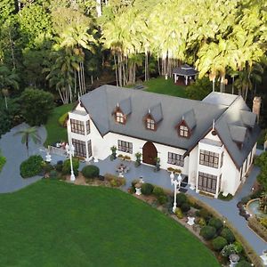Mt Tamborine Stonehaven Manor